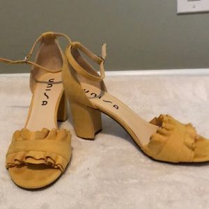 Unisa Yellow Suede Sandal